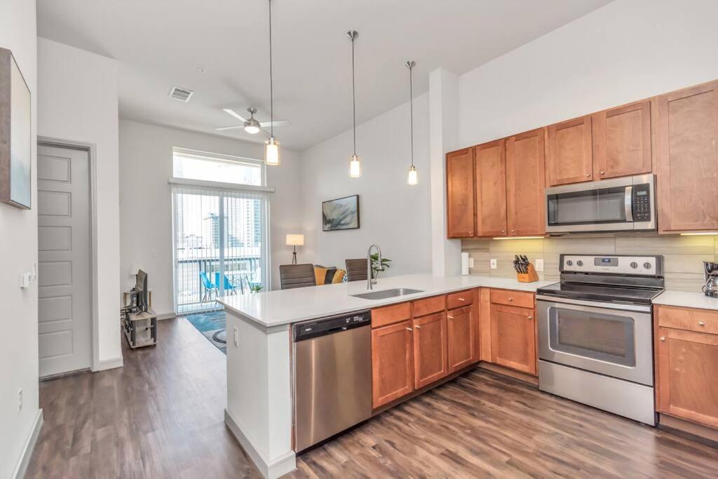 U3 Penthouse Houstonw Car Astros W Skyline-View Διαμέρισμα Εξωτερικό φωτογραφία