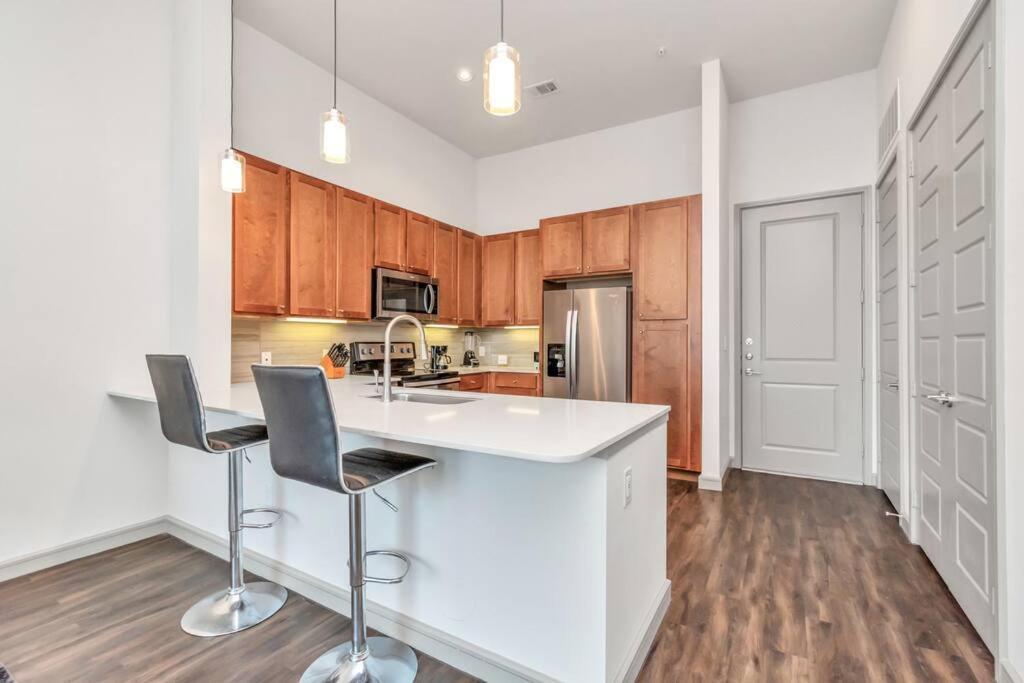 U3 Penthouse Houstonw Car Astros W Skyline-View Διαμέρισμα Εξωτερικό φωτογραφία